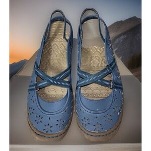 Muk Luks Erin Slip-on Sandals Laser Cut Design Elastic Straps Navy 9 Sporty